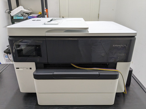 Impresora Multifunción Hp Officejet Pro 7740 Con Wifi Blanca