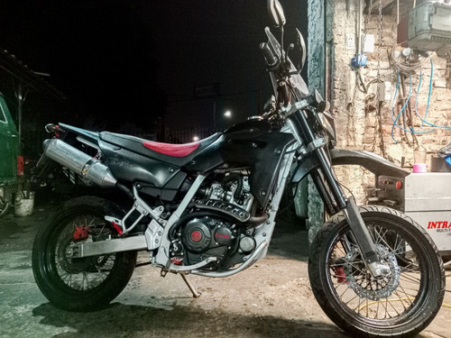 Zanella Ztt Supermotard 250