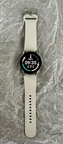 Samsung Galaxy Watch4 (bluetooth) 1.2  Caja 40mm De Aluminio