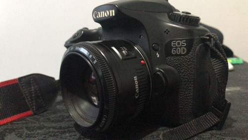 Câmera Canon Eos 60d + Lente 50mm Mais Acessórios