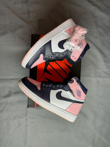 Jordan 1  Bubble Gum 