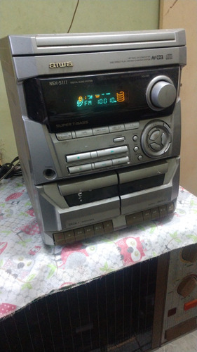 Som Aiwa Nsxs111 Funciona Rádio Fm , Aux E Saídas Sucata Par