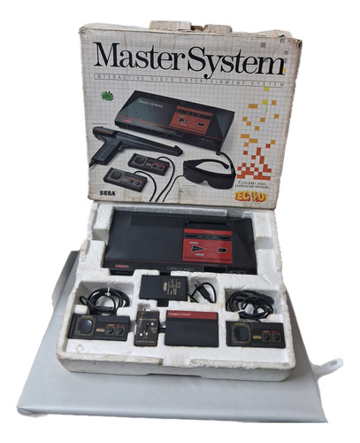 Master System 1 C Hang On Na Memória E 1 Jogo A Escolher 