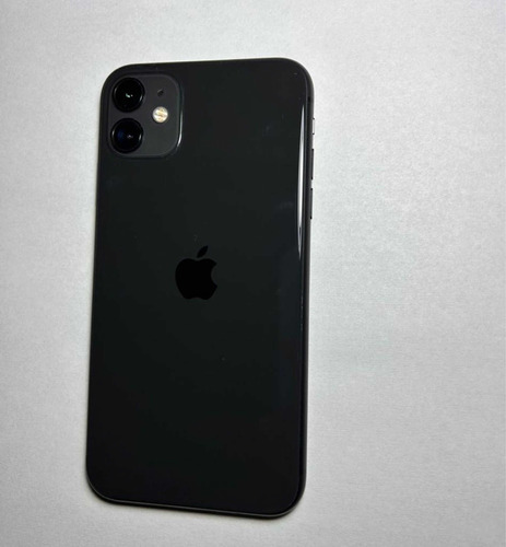 iPhone 11 - 128gb