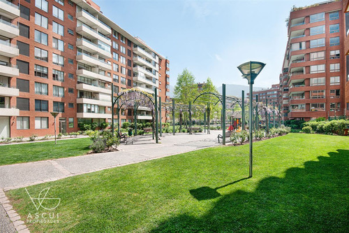 Departamento En Venta De 4 Dorm. En Vitacura