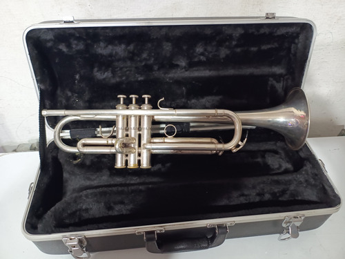 Trompeta Besson (usa) Fábricada Por Kanstul 