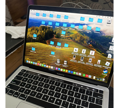 Macbook Pro Touchbar (chip M2/ 13 Polegadas/ 8gb/ 512 Gb)