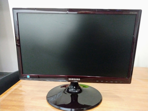 Monitor Led Samsung Modelo S19c300b C/cable Y Fuente