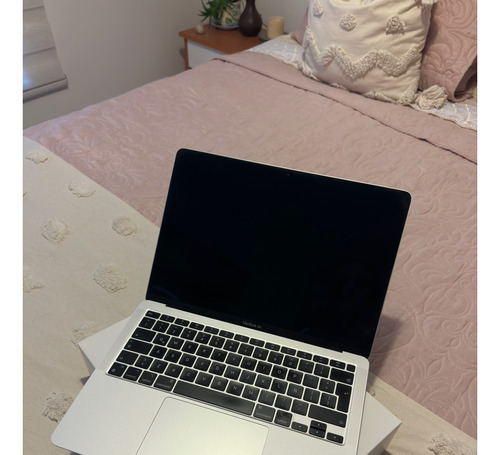 Macbook Air 2020 M1