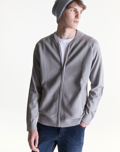 Campera Tejida De Hombre Gris Con Cierre Equus Basilea