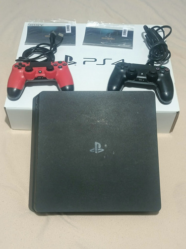 Play Station 4 Slim Con 3 Controles