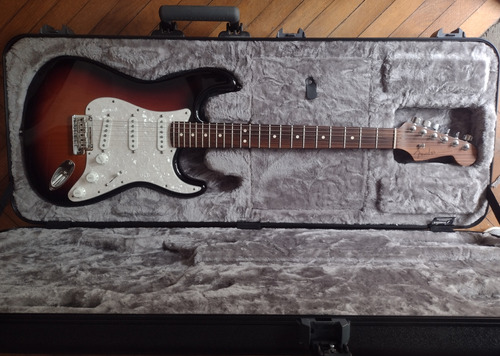 Fender American Stratocaster Aliso Y Palo De Rosa Ed. Limit.