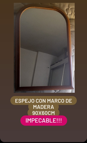 Espejo Con Marco De Madera