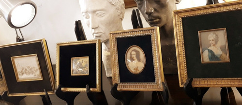 Coleccion De Miniaturas Antiguas Francesas Escenas