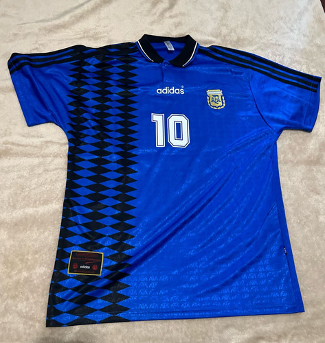 Camiseta Argentina Retro Mundial 94´ Alternativa - Maradona