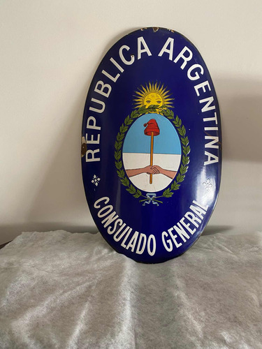 Cartel Antiguo Enlozado Con Escudo Argentino