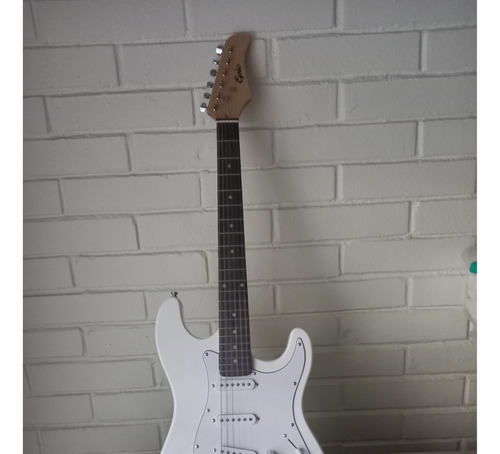 Guitarra Electrica Stratocaster Epic Blanca