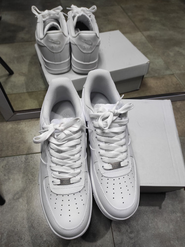 Nike Air Force 1 White