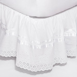 Faldón Clásico Broderie Blanco 220h 1 Plaza Nina Herrera