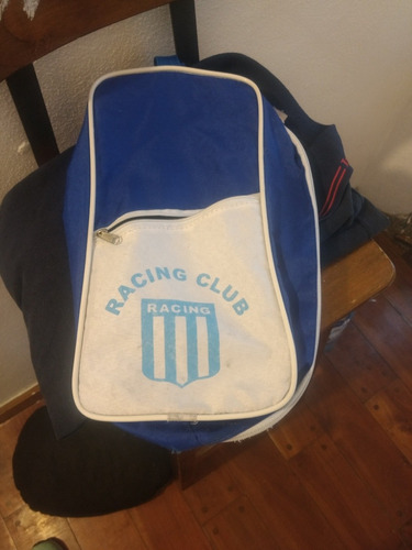 Botinero Racing Futbol.con Cierre . Tiene Gastado Abajo.    