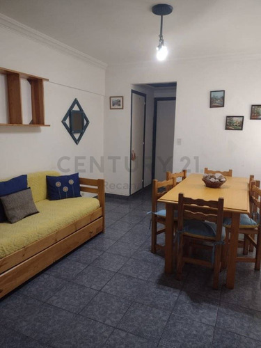 Departamento De 2 Ambientes Zona Centro Id 27529