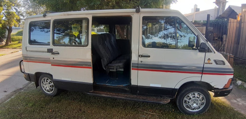 Vendo Renault Trafic 2.2 1991 C/gnc