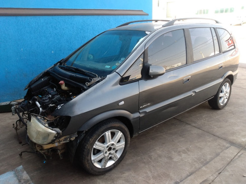 SUCATA GM ZAFIRA ELEG 2.0 MPFI FLEX 8V AUT. 06 P/RETIRAR PÇS