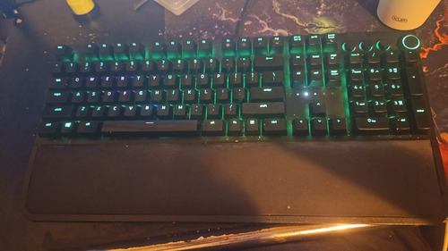 Teclado Razer Blackwidow Elite Switch Yellow + Apoio Pulso