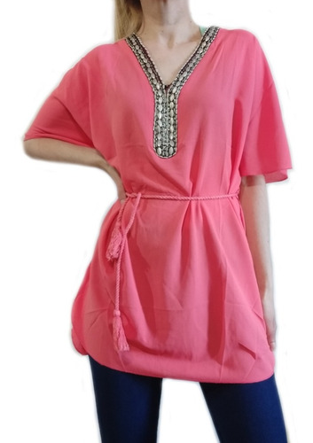 Blusa Amplia Con Canutillos Bordados - Escote V