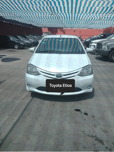 Toyota Etios 2016 1.5 Sedan X