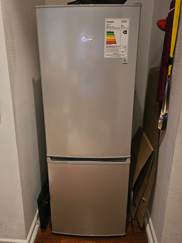 Refrigerador Midea Bottom Freezer Frío Directo 167lt