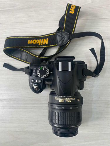 Câmera Fotográfica Nikon D3100