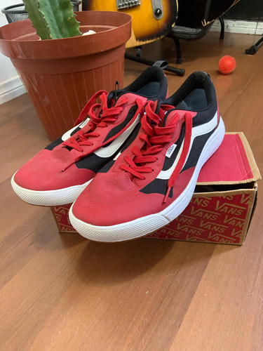 Tênis Vans Ultrarange Exo Red