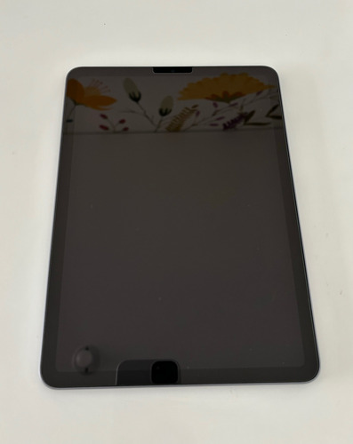 Apple iPad Air (5ª Generación) 10.9  64 Gb Chip M1 - Morado