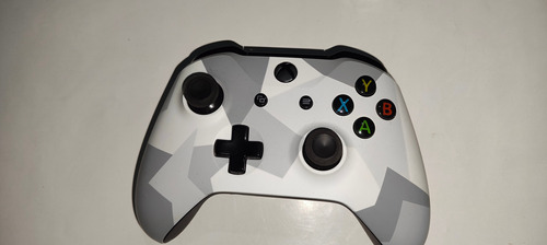 Control Xbox One S Arctic Camo Original