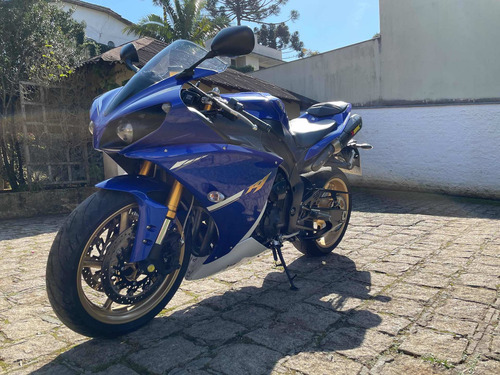 YAMAHA YZF-R1