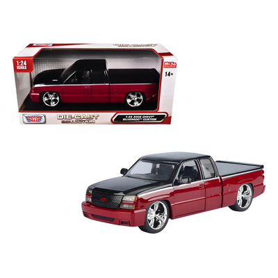 1/25 2006 Chevy Silverado 1500 Cabina Y Media Motor Max Rojo/ Negro