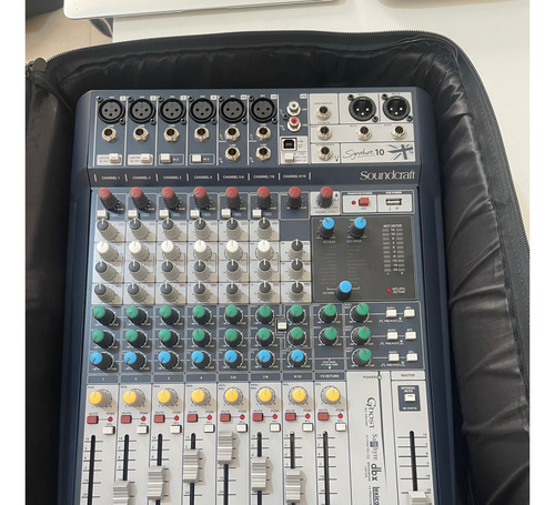 Mesa De Som Console Soundcraft Signature 10 + Bag + Ableton 