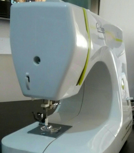 Maquina De Coser Godeco Dinamic 2 