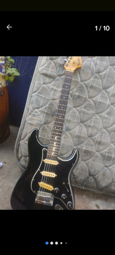 Guitarra Fender Japon 80