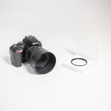  Nikon D5600 + Lente 50mm F1.8