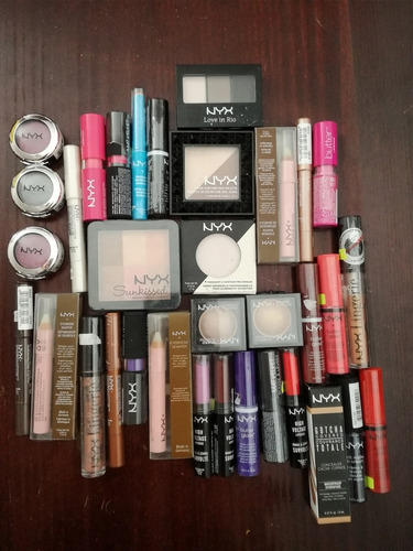 Lote De Maquillaje Nyx Original Y Nuevo 35 Piezas