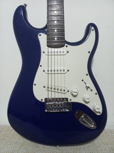 Guitarra Eléctrica Palmer Pe-core Stratocaster