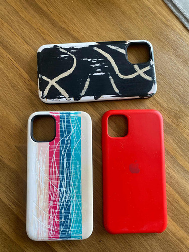 Fundas iPhone 11 Usadas