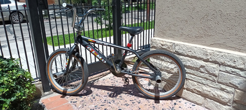 Bicicleta Olmo Bmx Free Style 20  Premium