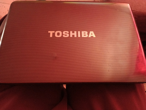 Laptop Mini Toshiba Satellite T215d-sp1004m