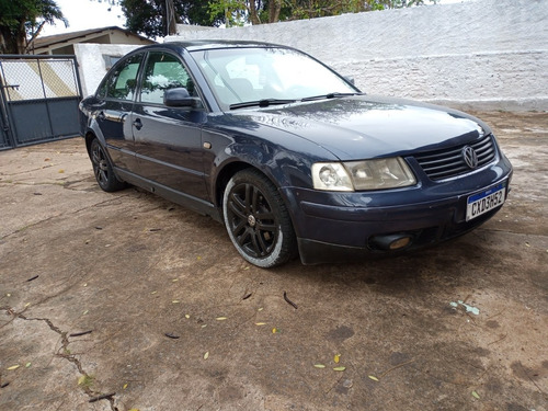 VOLKSWAGEN PASSAT 1999 1.8 4P