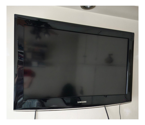 Tv Lcd Samsung 32 P Soporte Pared Y Pie Funciona Perfecto 