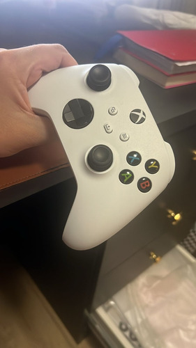 Controle Joystick Sem Fio Microsoft Xbox Wireless Branco