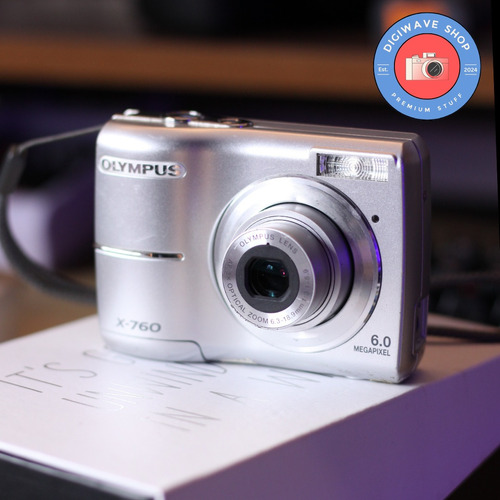Câmera Fotográfica Digital Compacta Olympus X-760 Digicam